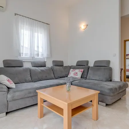 Sans Souci Split Apartment Exterior photo